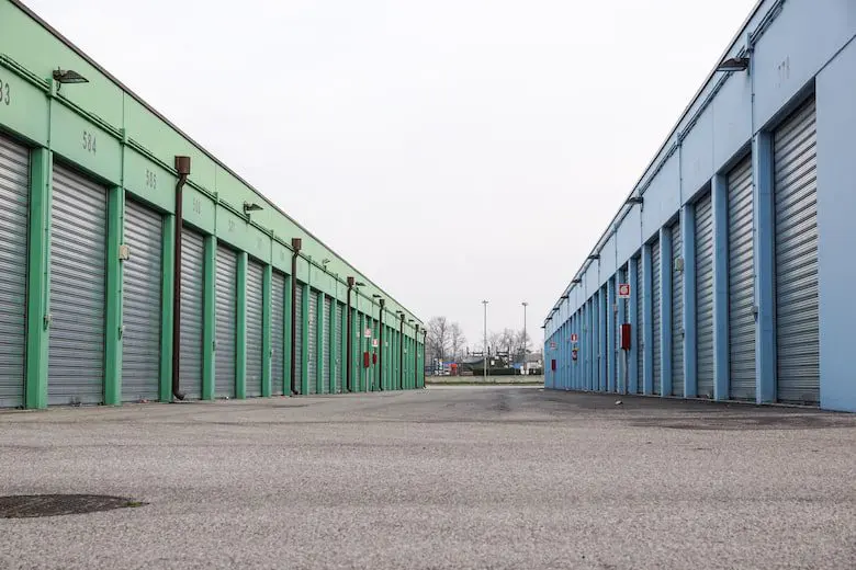 BAU VON SELF STORAGE – Mit SPE von der Idee zur fertigen Lageranlage